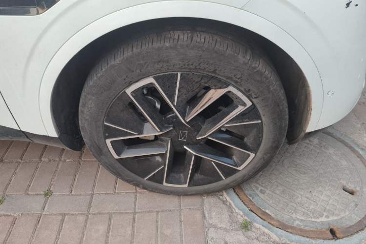 Used Avatr 11 2023 Harmony 90-degree Rear-wheel Drive Edition
