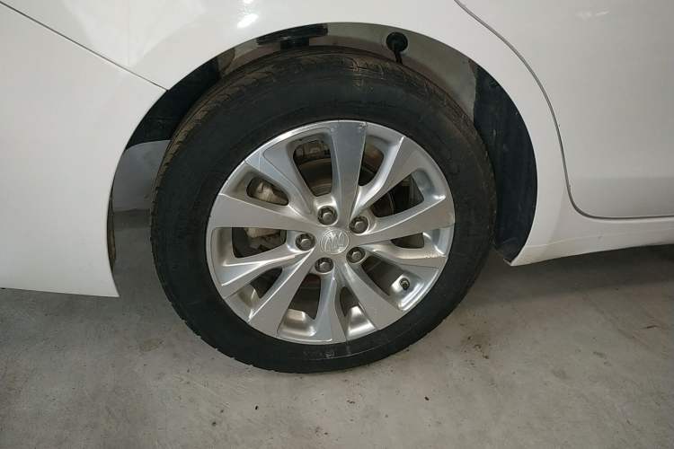 Used Buick Excelle GX 2019 15T Dual-Clutch Connected Elite Version China V Standard
