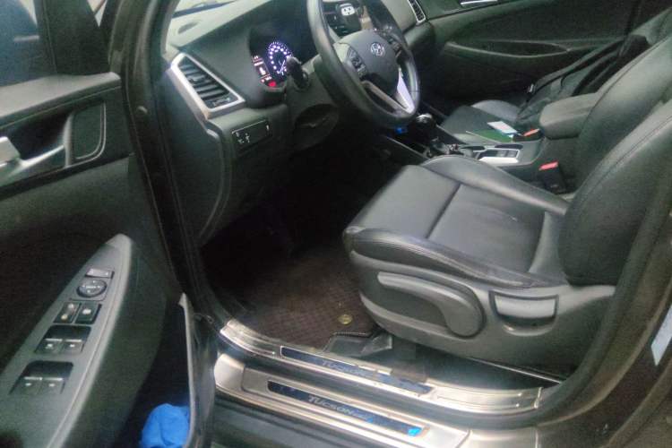 Used Hyundai Tucson 2015 1.6T Dual-Clutch Two-Wheel-Drive Smart Model