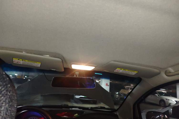 Used CHANGAN Benni mini 2012 1.0L IMT Navigation Version China IV Standard
