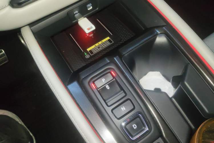 Used Honda Accord New Energy 2023 2.0L ePHEV Flagship Edition Gear Lever