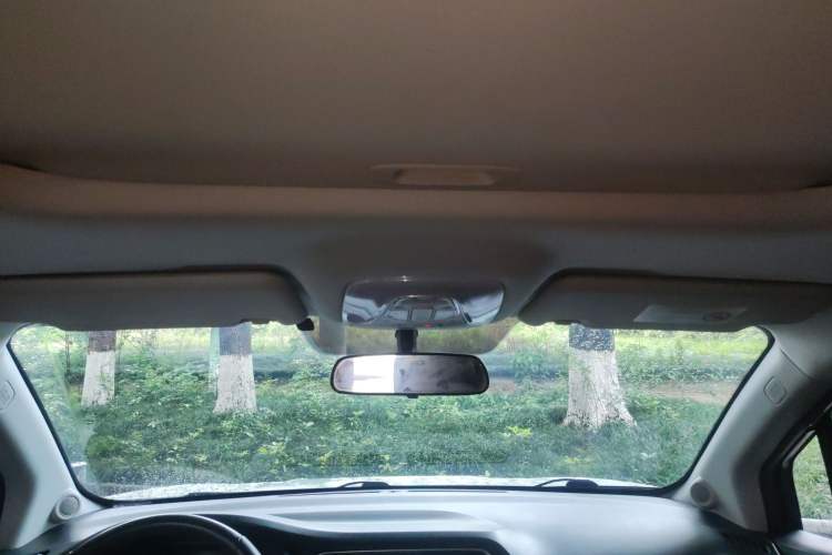 Used GAC Trumpchi GS4 2017 235T Automatic Two-Wheel Drive Luxury Smart Connectivity Version Headliner