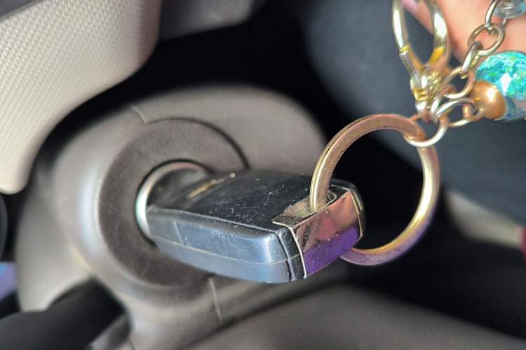 Used Chevrolet Cruze 2015 1.5L Classic SE AT Vehicle Key