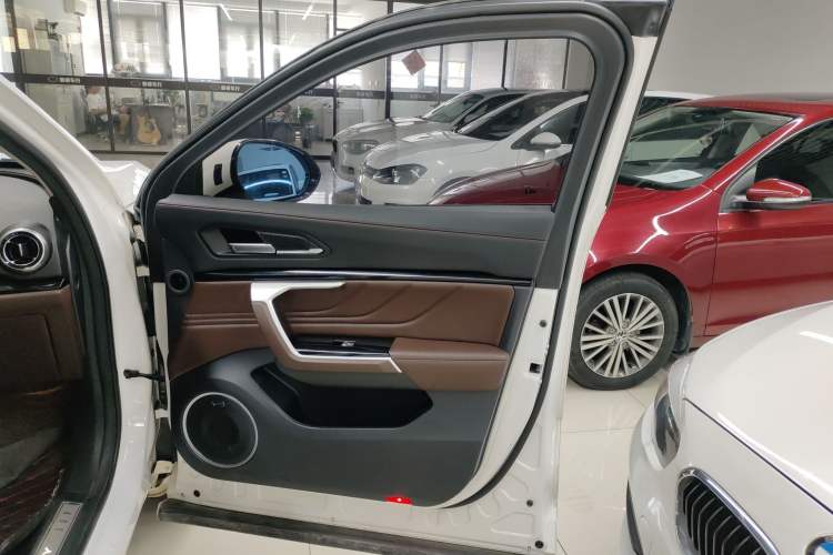 Used Wey VV5 2017 2.0T Ultra-Luxury Version