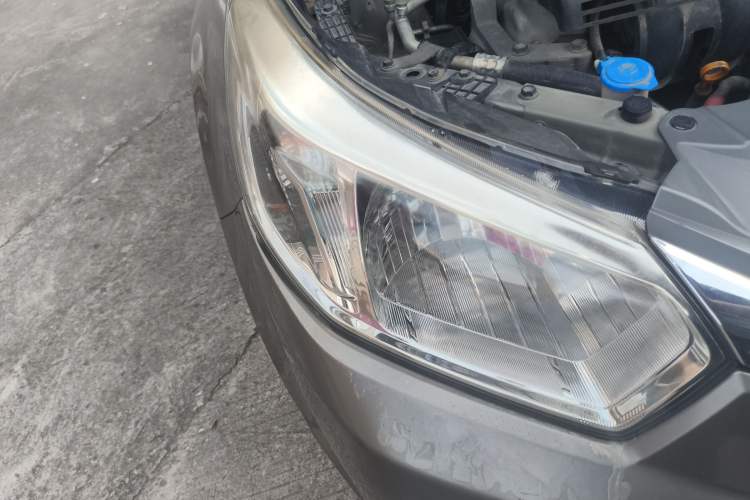 Used Venucia D50 2013 1.6L Manual Fashion Edition
