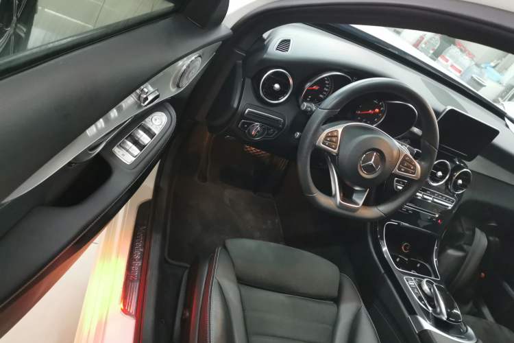 Used Mercedes-Benz C-Class 2017 Restyled C 200 Sport Edition
