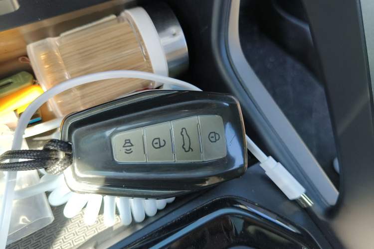 Used Geely Auto Vision X6 2021 PRO 1.4T Automatic Prestige Model Vehicle Key