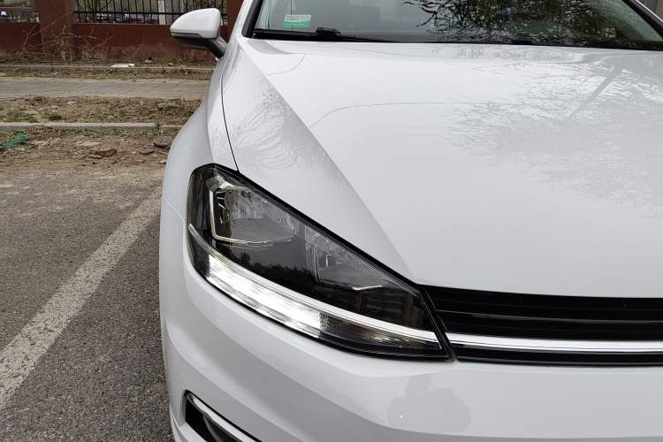 Used Volkswagen Golf 2019 280TSI DSG Luxury Version China VI Standard Right Front Headlight