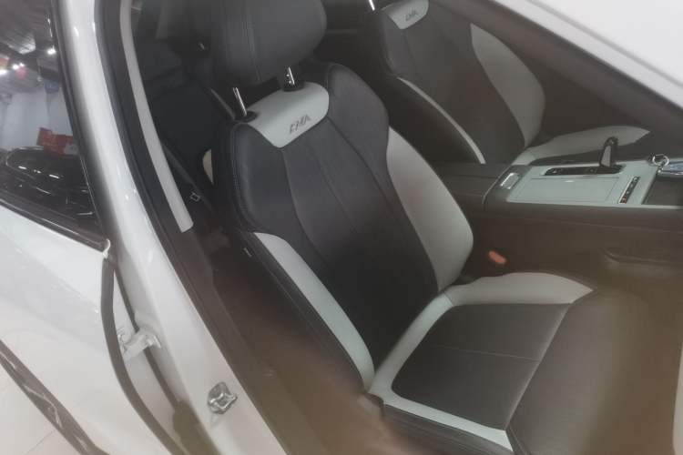 Used Geely Auto FX11 2024 1.5TD DCT Prestige Edition