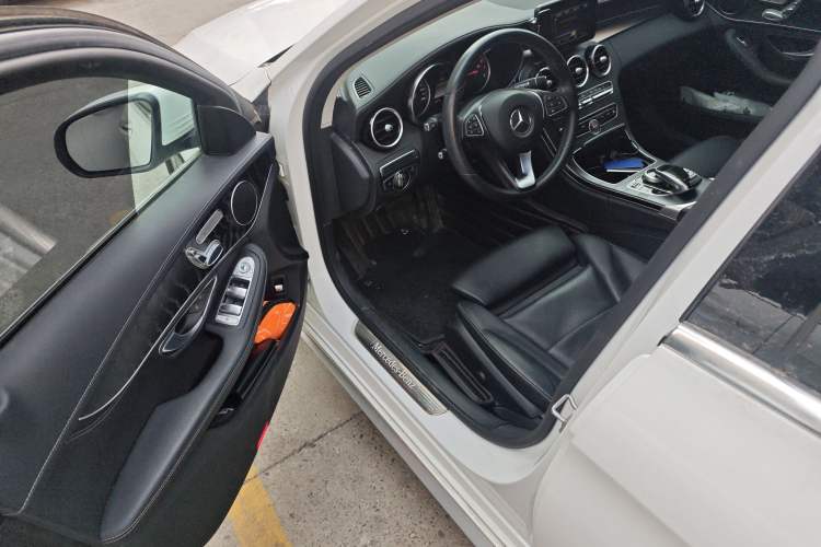 Used Mercedes-Benz C-Class 2016 C 200 L Sport Edition
