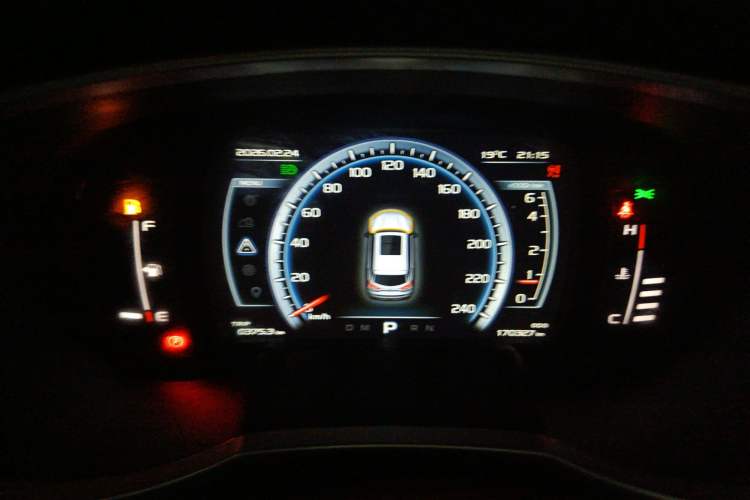 Used Geely Auto Emgrand X7 Sport 2016 1.8TD Automatic ZhiZun Version