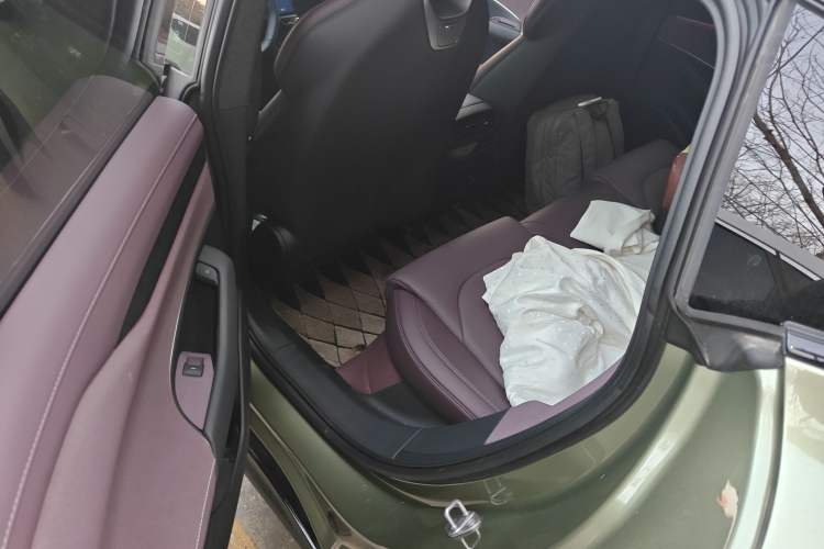 Used Xiaomi Auto SU7 2024 Rear-Drive Long-Range Intelligent Driving Version