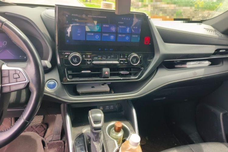 Used Toyota Crown Kluger 2022 2.5L HEV Four-Wheel Drive Premium Edition Audio And AC Panel