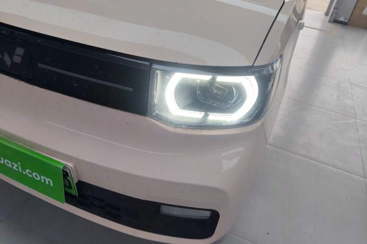 Used Wuling Hongguang MINIEV 2021 Macaron Premium Model – Lithium Iron Phosphate
