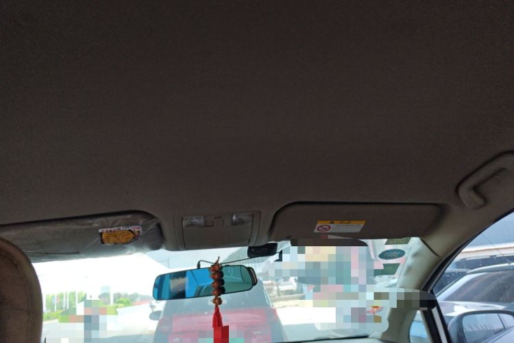 Used Toyota Verso 2015 180E CVT Crossover Edition
