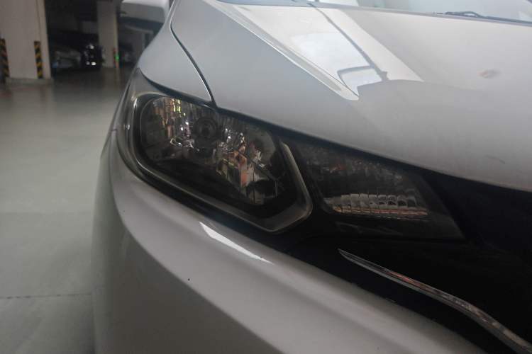 Used Honda Fit 2014 1.5L EX CVT Elite Model
