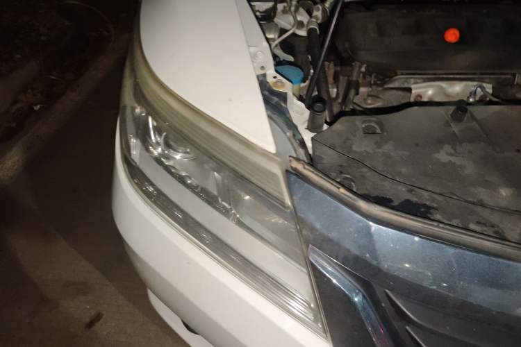 Used Honda Crider 2013 1.8L automatic luxury edition
