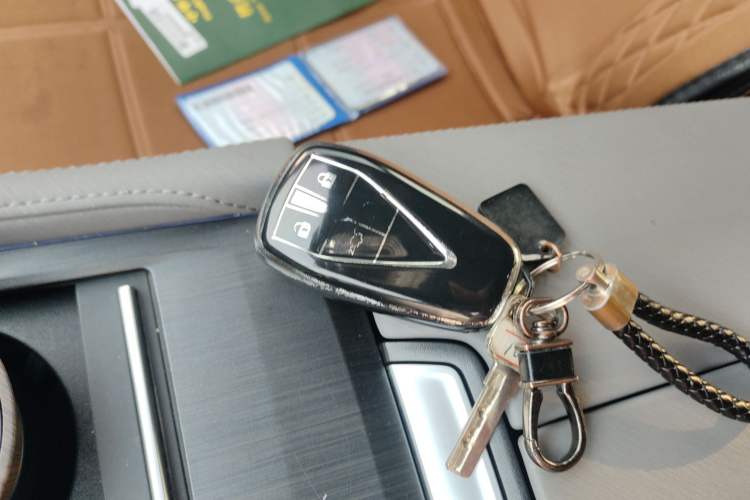 Used CHANGAN CS75 PLUS 2022 Second-Generation 2.0T Automatic Prestige Model
