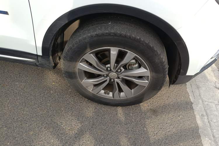 Used Geely Auto Emgrand X7 Sport 2016 1.8TD Automatic ZhiZun Version Right Front Wheel Hub