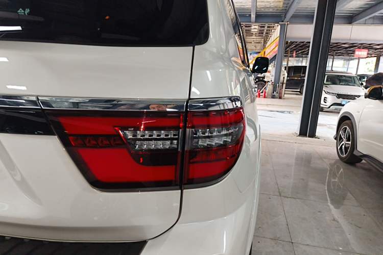 Used Nissan Patrol 2019 5.6L XE Middle East
