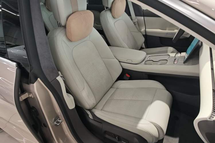 Used Nio ET7 2024 75 kWh Executive Edition