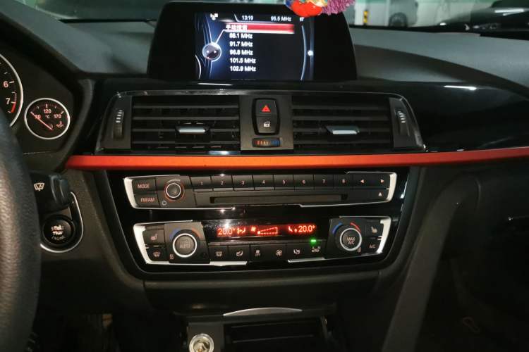 Used BMW 4 Series 2014 420i Convertible Sports Design Package