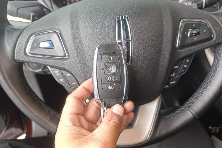 Used Lincoln MKC 2019 2.0T Two-Wheel Drive Luxury Edition China VI Standard
