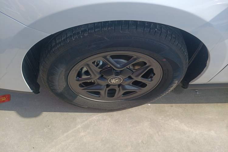 Used BYD Qin PLUS 2025 DM-i Smart Drive 55KM Leading Model