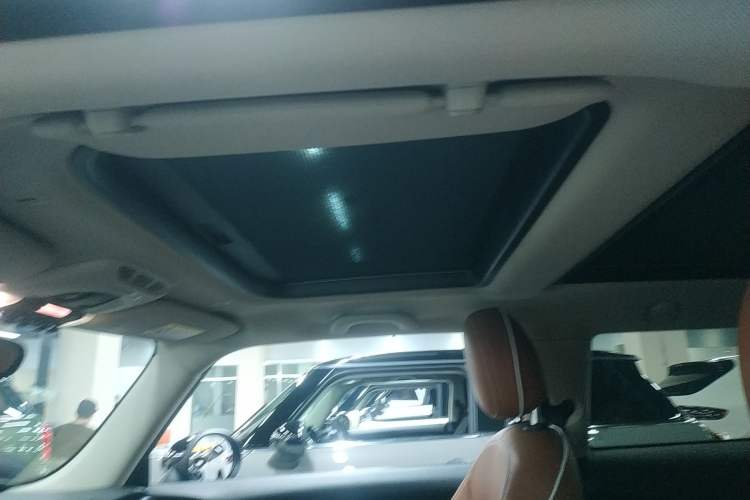 Used MINI 2018 1.5T COOPER Artist Headliner