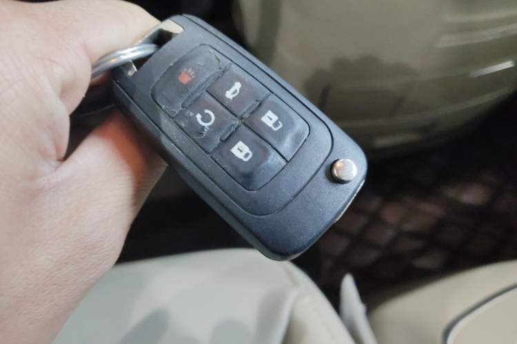 Used Buick GL8 2018 28T Luxury Model China VI Standard