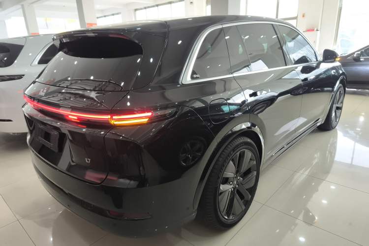 Used Li Auto L7 2024 MAX Model Rear Right 45 Deg