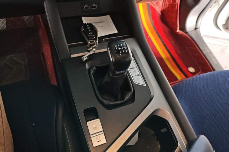 Used JETOUR X90 PLUS 2021 1.5T Manual Villa 7-Seater
