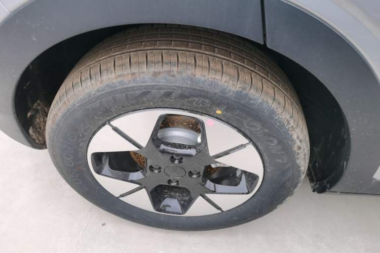 Used Geely Galaxy Geome 2026 Model 310km Dream Edition Exterior 5