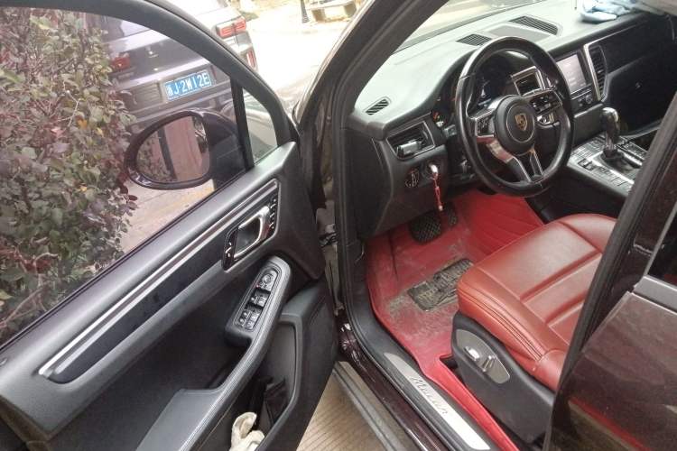 Used Porsche Macan 2014 Macan 2.0T