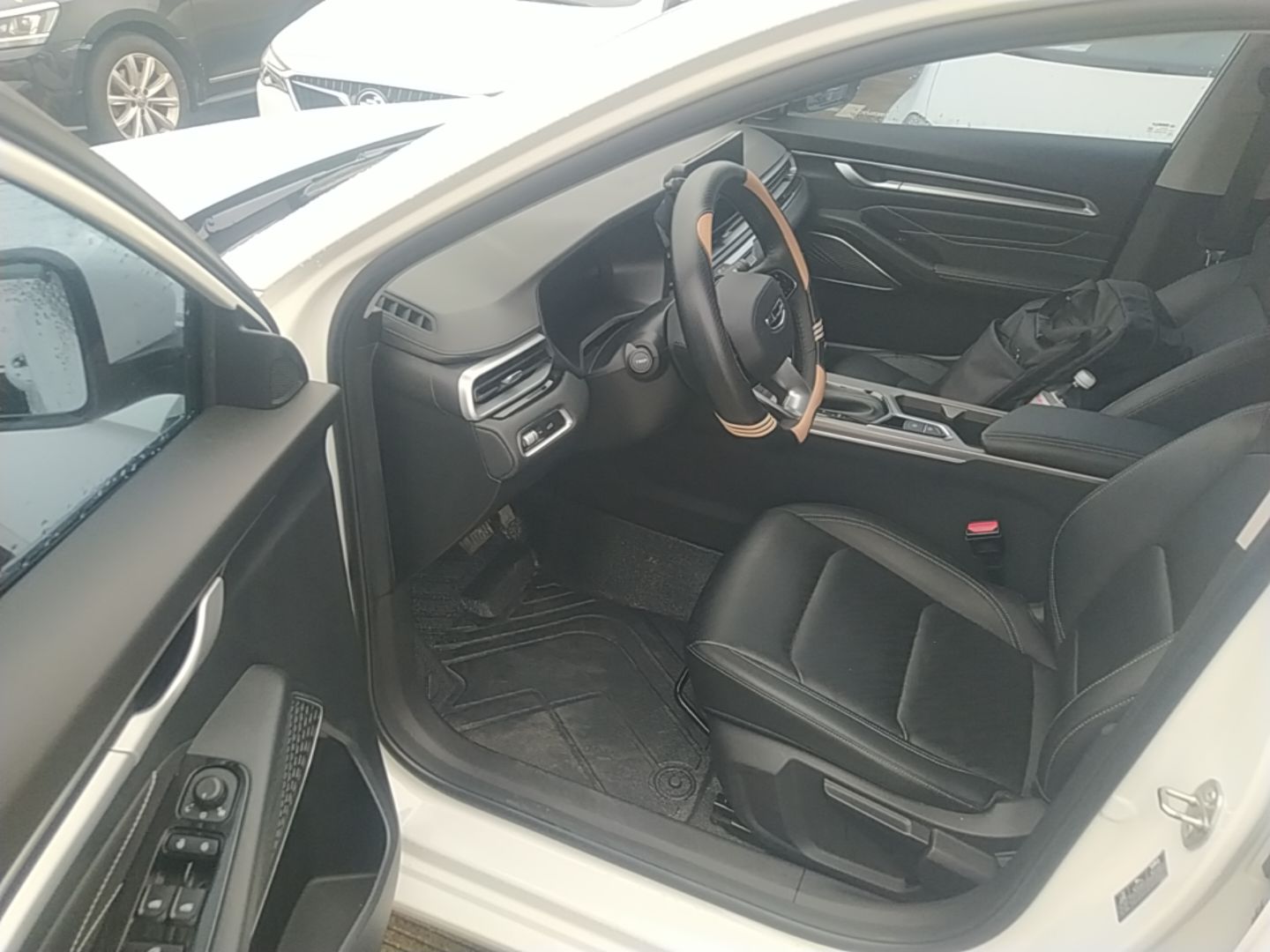 Geely Auto Emgrand 2022 4th Generation 1.5L CVT Luxury Model - Premium — снимка 18