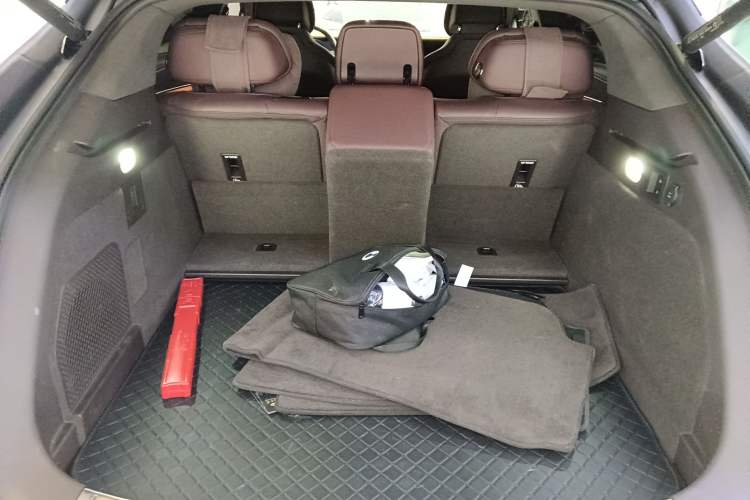 Used Denza Z9GT 2024 1100 Four-Wheel Drive Ultra Version Trunk