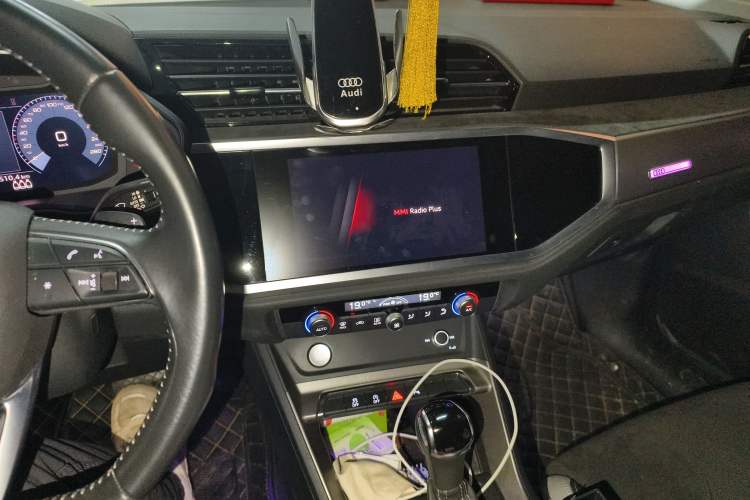 Used Audi Q3 2020 40 TFSI Fashion Dynamic Model