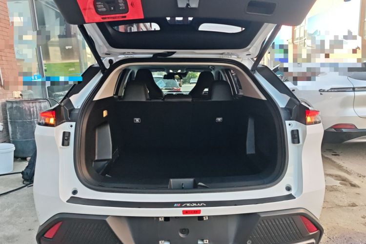 Used Dongfeng Aeolus Mage 2023 DH-i 1.5T Prestige Edition
