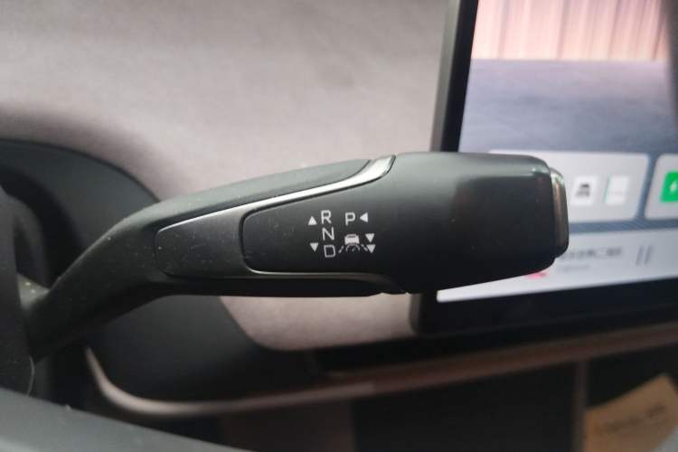 Used Hongqi Tiangong 05 2025 750 Smart Selection Gear Lever