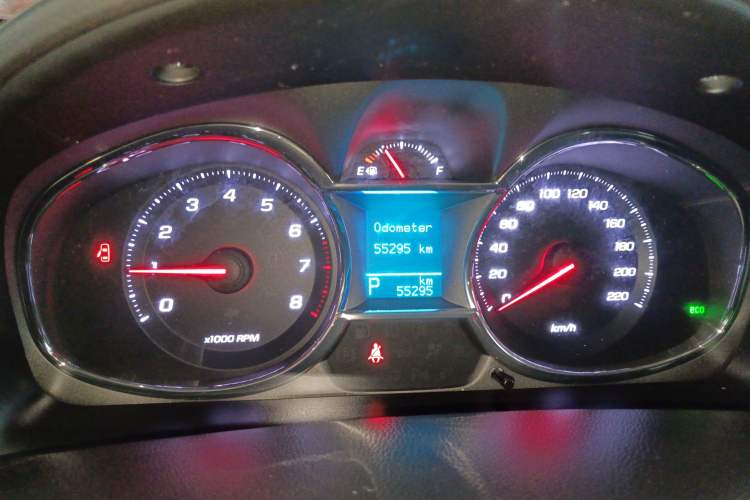 Used Chevrolet Captiva 2015 2.4L Two-Wheel Drive Urban Version 7 Seats
