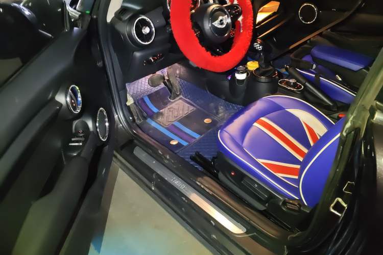 Used MINI MINI 2014 1.5T COOPER Fun