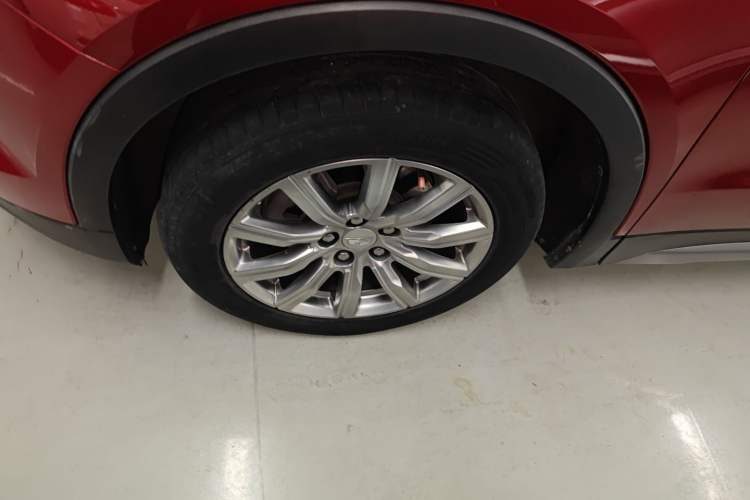 Used Cadillac XT4 2022 28T Two-Wheel-Drive Luxury Version
