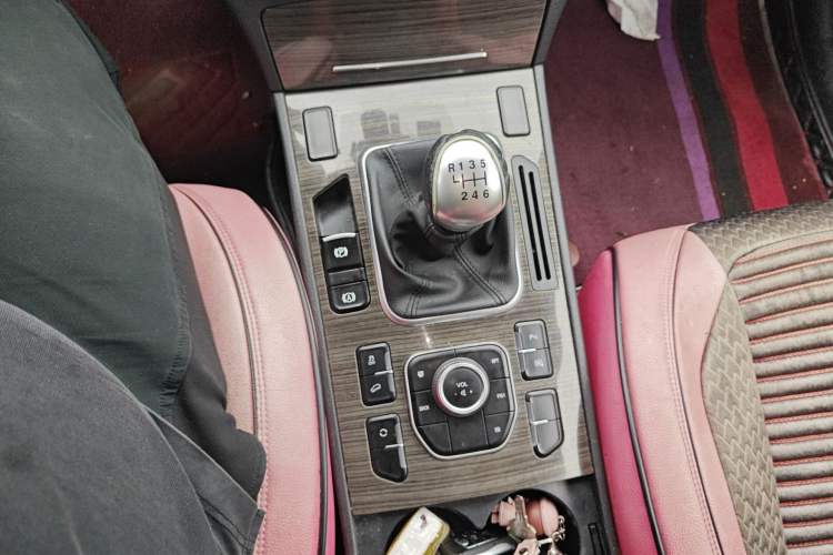 Used Haval H6 Coupe 2016 Blue Label 1.5T Manual Two-Wheel Drive Elite Model
