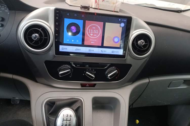 Used JAC Refine M3 2018 1.6L Express Edition 7-Seater
