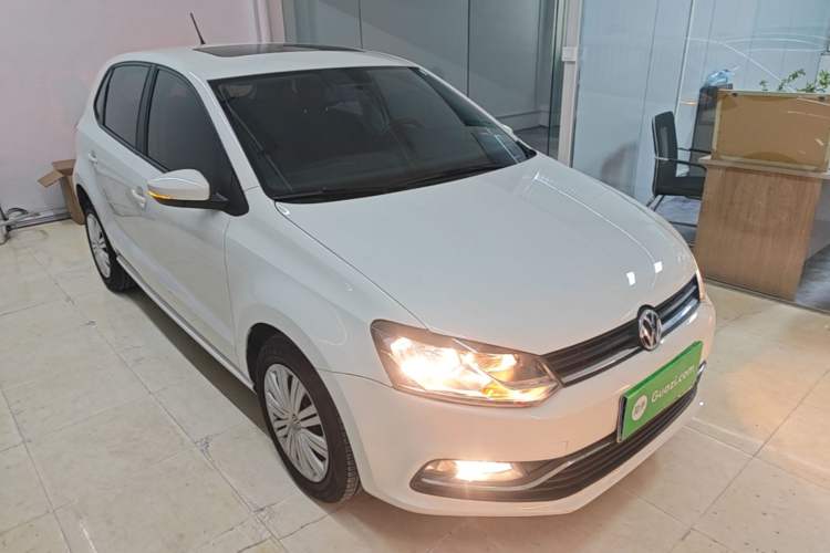 Used Volkswagen Polo 2018 1.5L Automatic Enjoyment Model Front Right 45 Deg