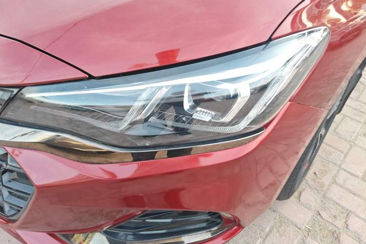 Used Chevrolet Monza 2020 Light Hybrid RS 330T Automatic Comfort Edition Left Front Headlight