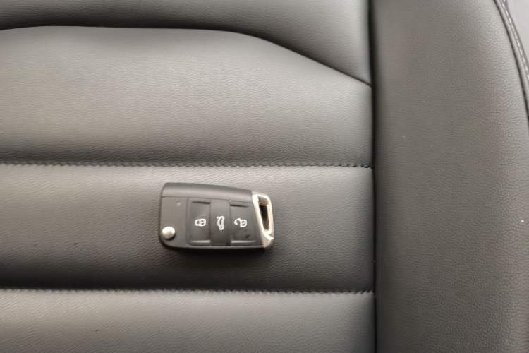 Used Volkswagen Tharu 2019 330TSI Four-Wheel Drive Luxury Edition China VI Standard