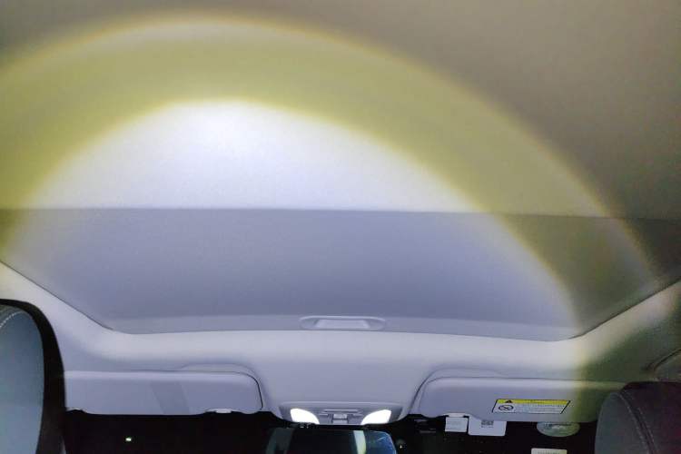 Used Dongfeng Aeolus Yixuan 2020 230T Automatic Cool Edition Headliner