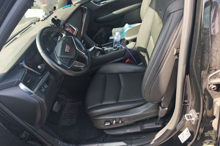 Used Cadillac XT5 2022 2.0T Two-Wheel Drive Luxury Version