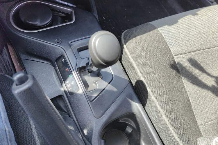 Used Toyota RAV4 2019 2.0L CVT Two-Wheel Drive Fashion X Limited Edition China VI Standard